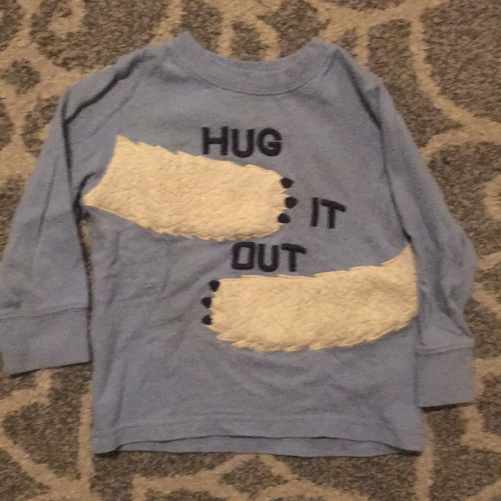 Gymboree bear hug top